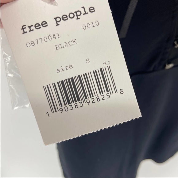 NWT!! Free People black v neck structured peplum tank blouse - Picture 6 of 7